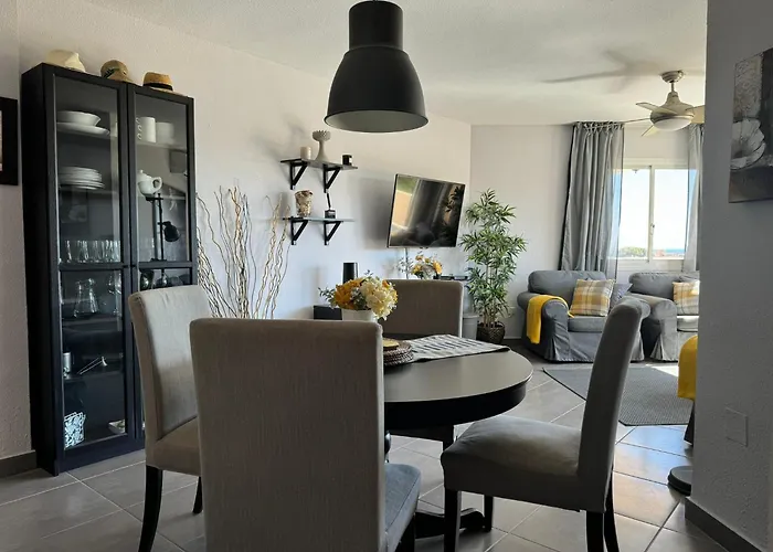 Penthouse Apartment, Riviera Del Sol